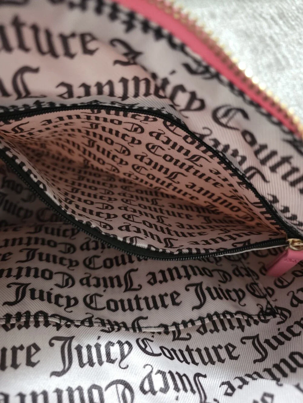 Juicy Couture Wingin' It Pink Terry Hobo Bag Trashy Y2K Bedazzled Princesscore